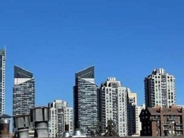 Apartment for sale in Northwest, Alberta