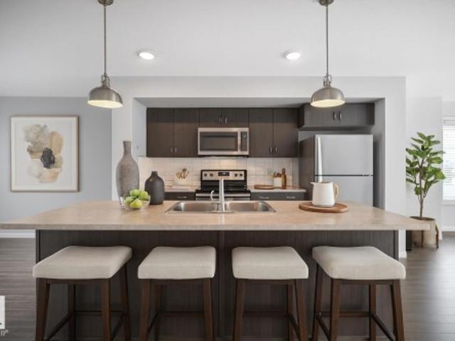 Townhouse for sale in Wedgewood, Alberta