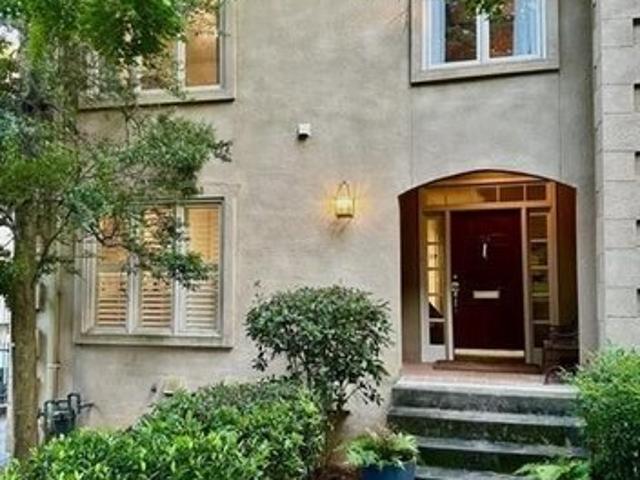 Townhouse for sale in Brookwood, Atlanta