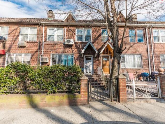 Duplex for sale in Jackson Heights