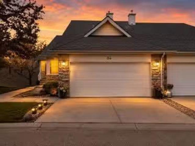 House for sale in Wedgewood, Alberta