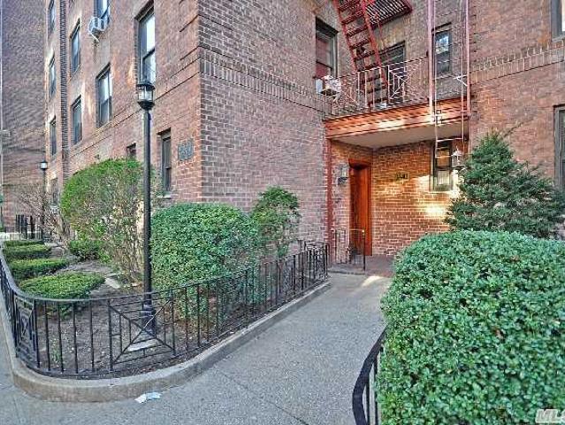 Property for sale in Queens, Arverne