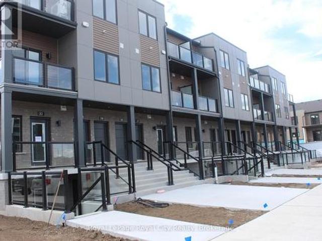 Townhouse for rent in Guelph, Ontario