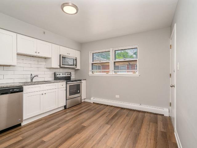 Apartment for rent in La Grange, Illinois