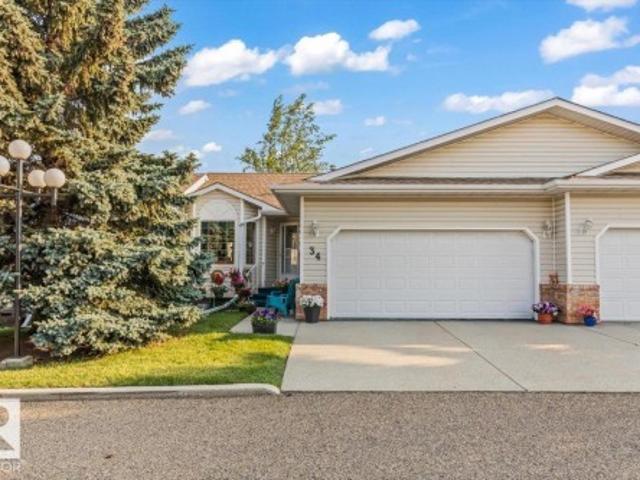 Townhouse for sale in Sherwood Park, Alberta