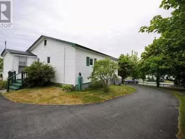 House for sale in Manuels, Newfoundland And Labrador