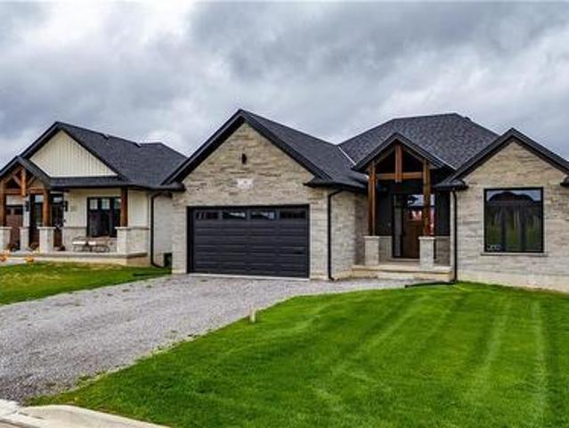 House for sale in Simcoe, Ontario