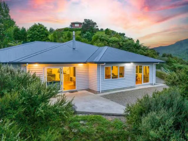 House for sale in Paraparaumu, Wellington