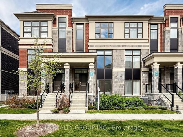 Townhouse for sale in Woburn, Ontario