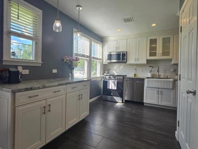 Townhouse for sale in Eatontown