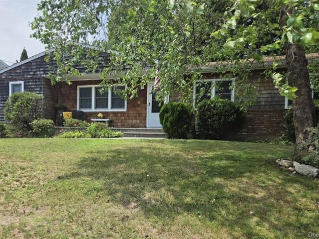 House for sale in Bohemia, New York