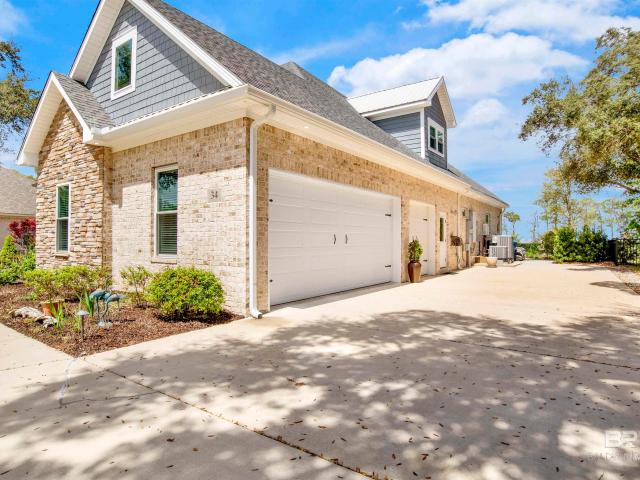 House for sale in Gulf Shores, Alabama