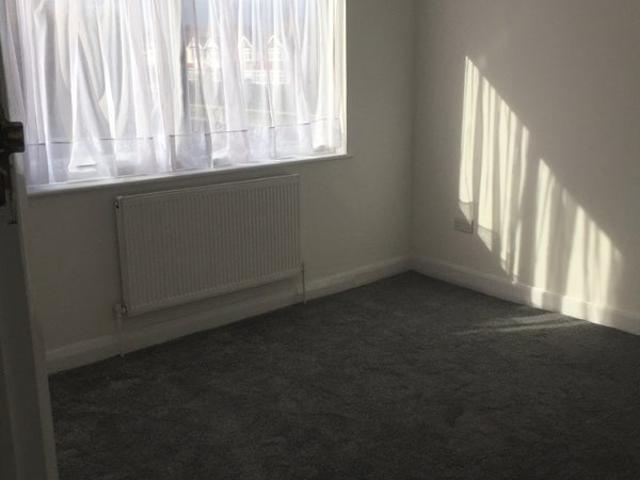 House for rent in Newbury Park, Greater London
