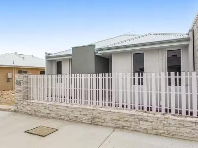 House for rent in Golden Bay, Western Australia