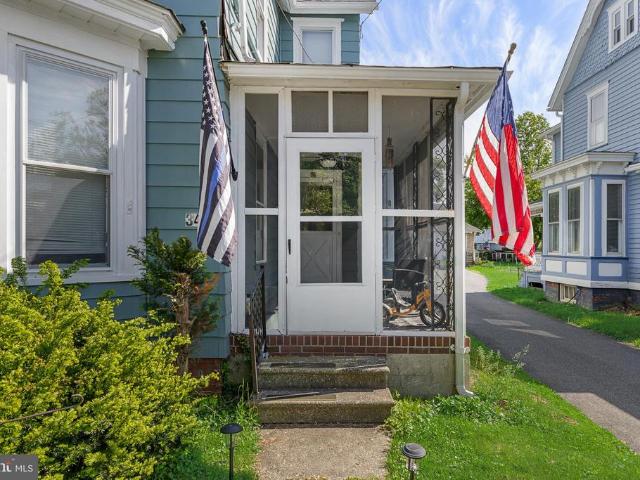 Townhouse for sale in Woodstown, New Jersey