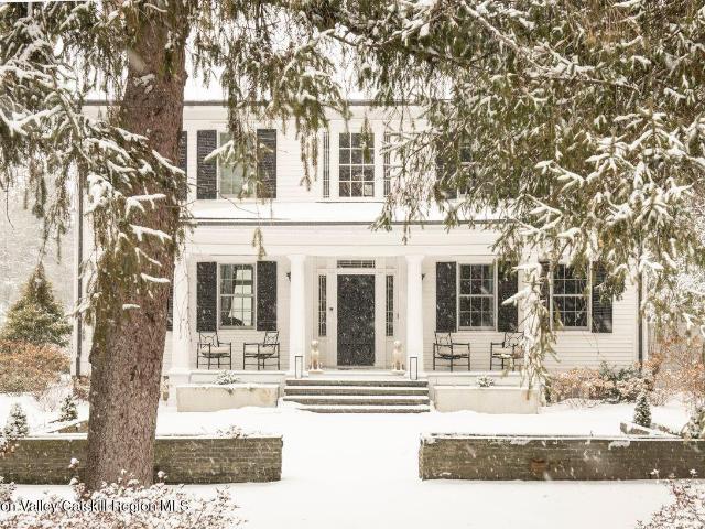 House for sale in Schodack Landing, New York