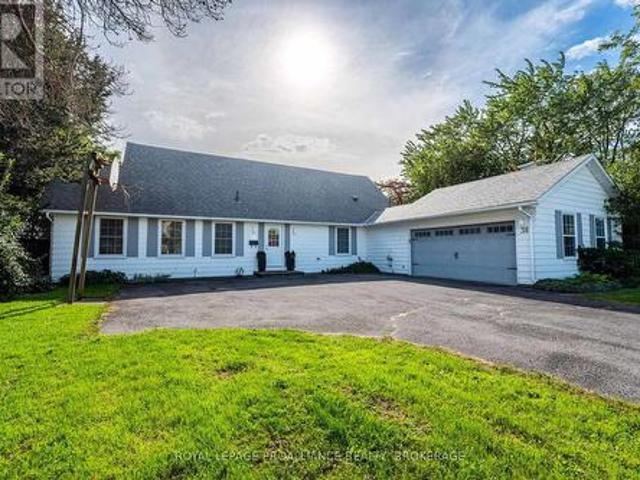 House for sale in Fairfield Park, Loyalist