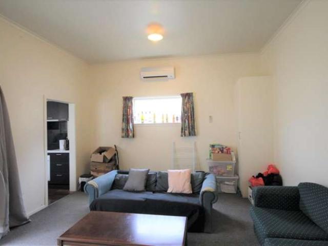 House for rent in Otakou
