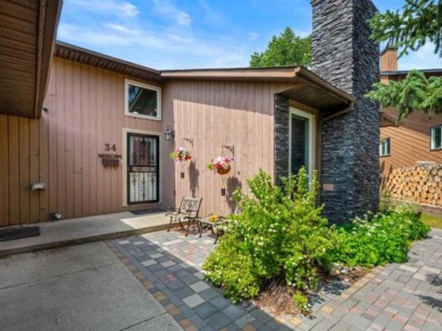 House for sale in Alberta