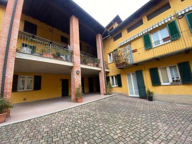 Appartamento in vendita a Como, Lombardia