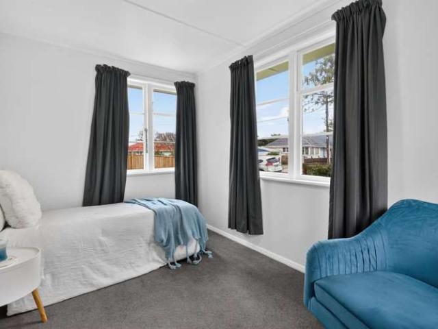 House for sale in Days Bay, Wellington