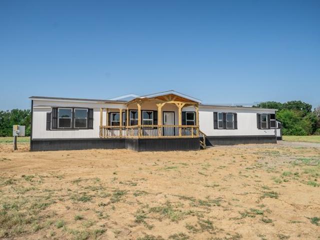 House for sale in Cumby, Texas