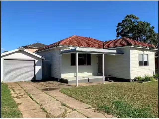 House for rent in Marayong, Sydney
