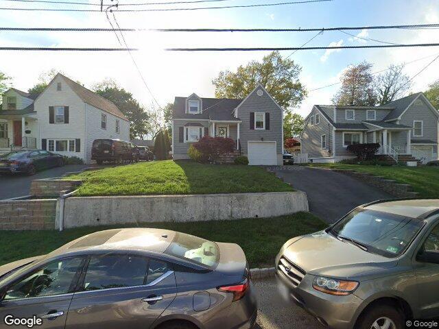 House for sale in Cedar Grove, New Jersey