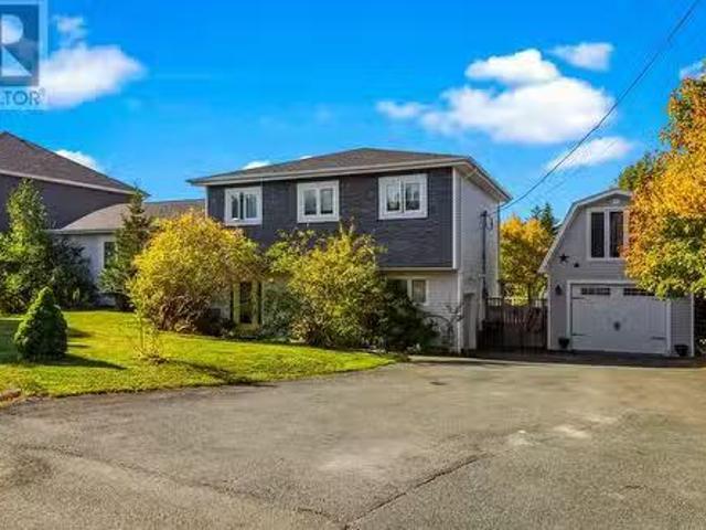 House for sale in Paradise, Newfoundland And Labrador