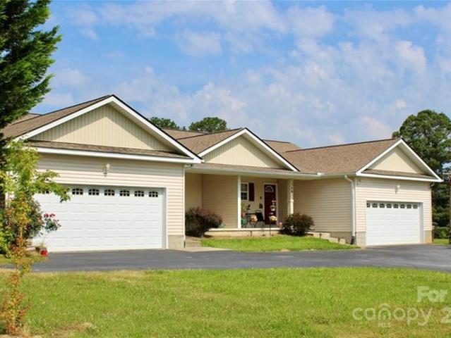 House for sale in East Flat Rock, North Carolina