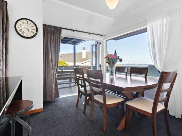 House for sale in Blockhouse Bay
