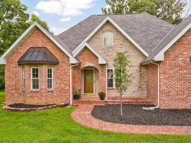 House for sale in Buffalo, Missouri