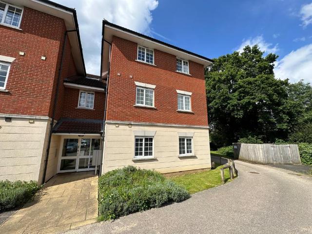 Apartment for rent in Grange Farm, East Suffolk