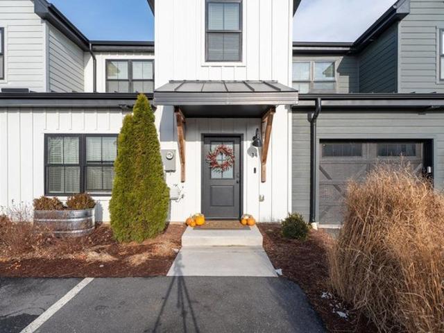 Townhouse for sale in Virginia