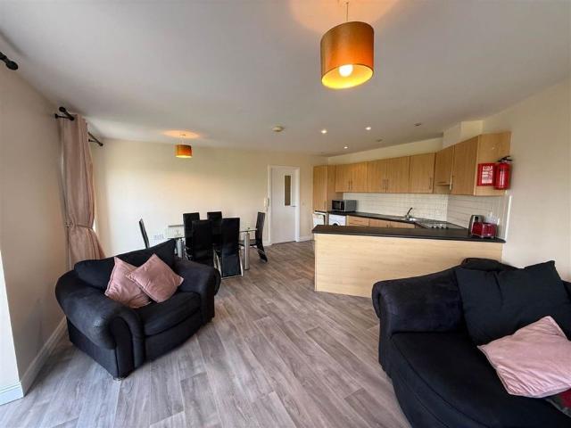 Apartment to rent in Northlands, South Tipperary