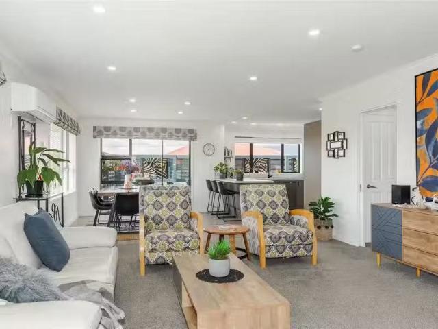 House for sale in Fairdown, West Coast