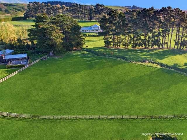Property for sale in Aokautere, Palmerston North