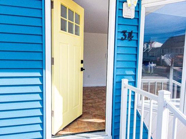 House for sale in Manahawkin, New Jersey