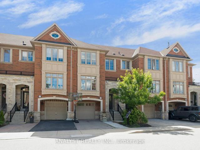 Townhouse for sale in Woburn, Ontario