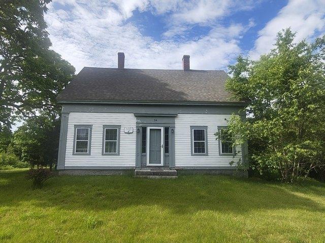 House for sale in Mendon, Massachusetts