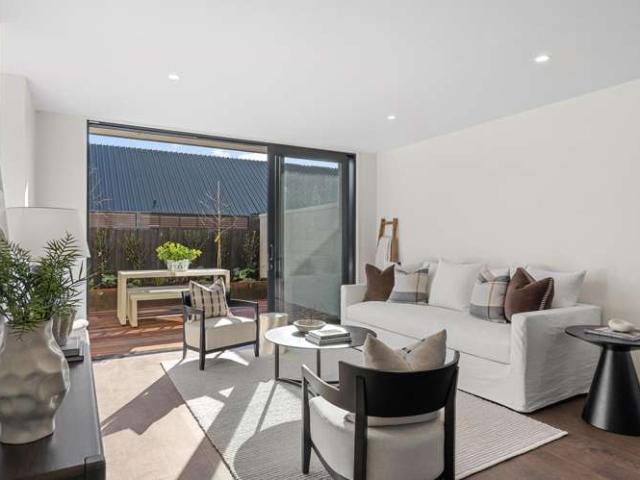 House for sale in Saint Albans, Canterbury
