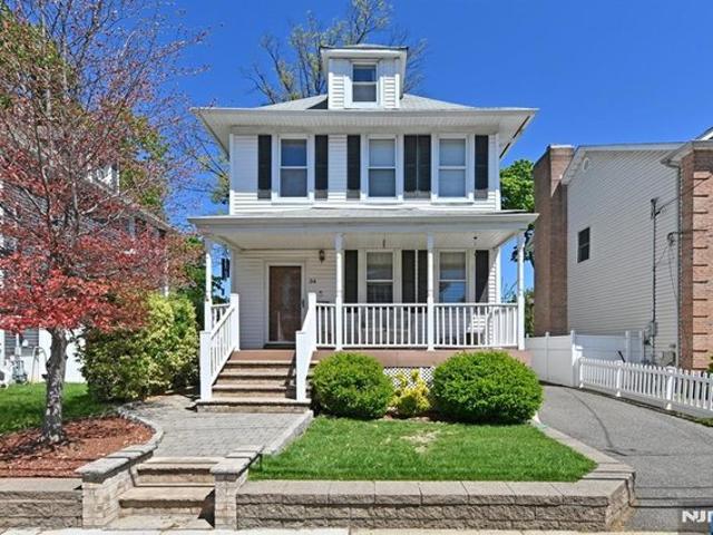 House for sale in Ridgefield Park, New Jersey