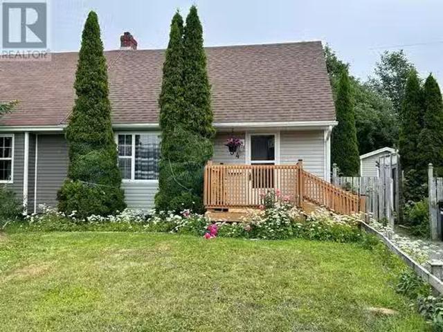 House for sale in Foxtrap, Newfoundland And Labrador