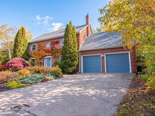House for sale in Kearney Lake Park, Halifax