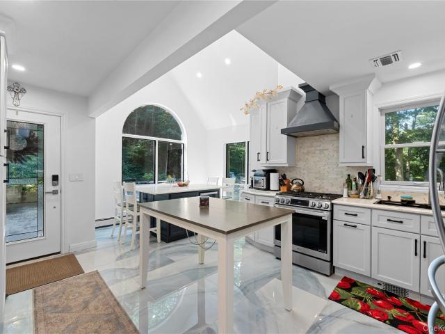 Property for rent in Nassau, New York