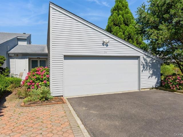 Property for rent in Centereach, New York