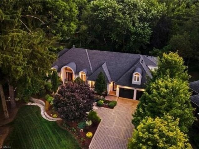 Property for sale in Ancaster, Ontario