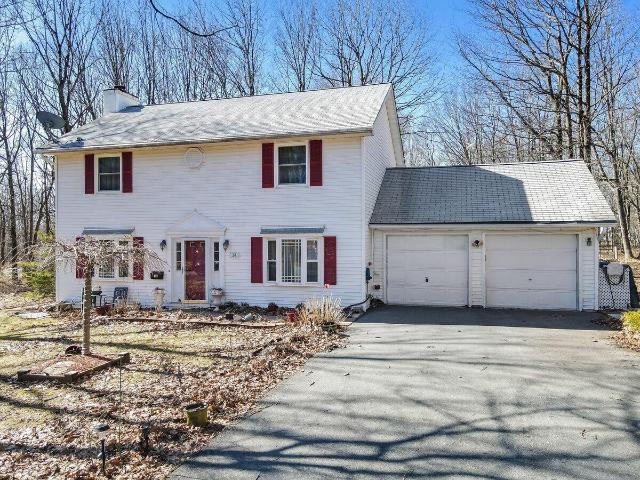 House for sale in Mount Pocono House for sale in Mount Pocono