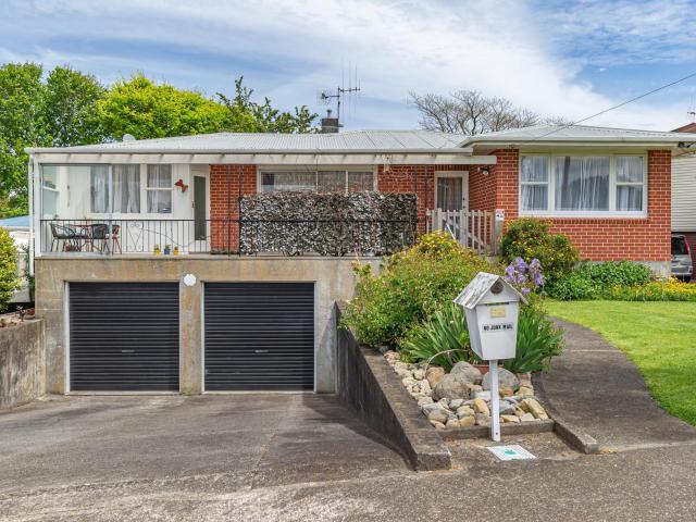 Property for sale in Levin