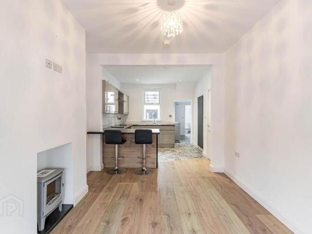 House for rent in Lisburn, Northern Ireland